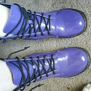 Dont want them nomore. Takin up space.